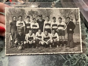 CARTOLINA FOTOGRAFIA SQUADRA CALCIO CUNEO 1954 - 1955 CON AUTOGRAFO 77 - Foto 1 di 2
