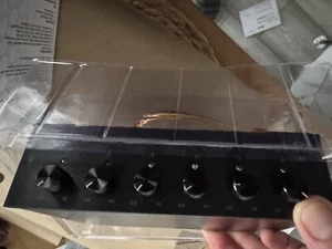 Alaska Six Chanel Fan Controller - Afbeelding 1 van 4