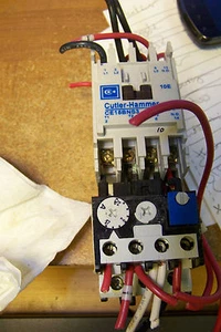 cutler hammer ce15bns3 contact w/ c316fna3 overloade relay - Picture 1 of 1