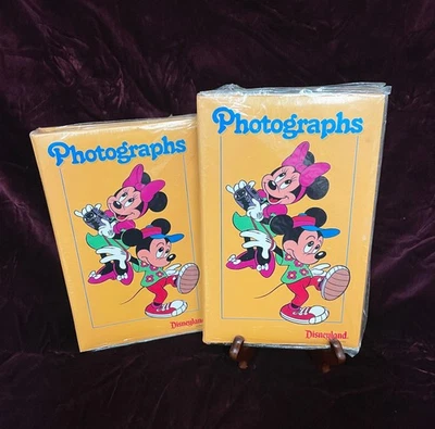 Álbum de fotos vintage de Mickey y Minnie Mouse Disneyland 72 fotos cada una - juego de 2 Foto 1 de 4