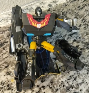 Transformers STEALTH FORCE HOT ROD FIGURE BUMBLEBEE CYBERVERSE ADVENTURES FUSION - Picture 1 of 2