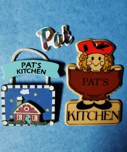 3 personalisierte PAT & PAT'S KITCHEN Vintage Kühlschrankmagnete Bromac Russ Berrie - Bild 1 von 14