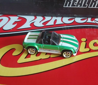 Hot Wheels 2013 Boulevard Boxed Set Exclusive Porsche 914-6  Green Real Riders - Image 1 of 4