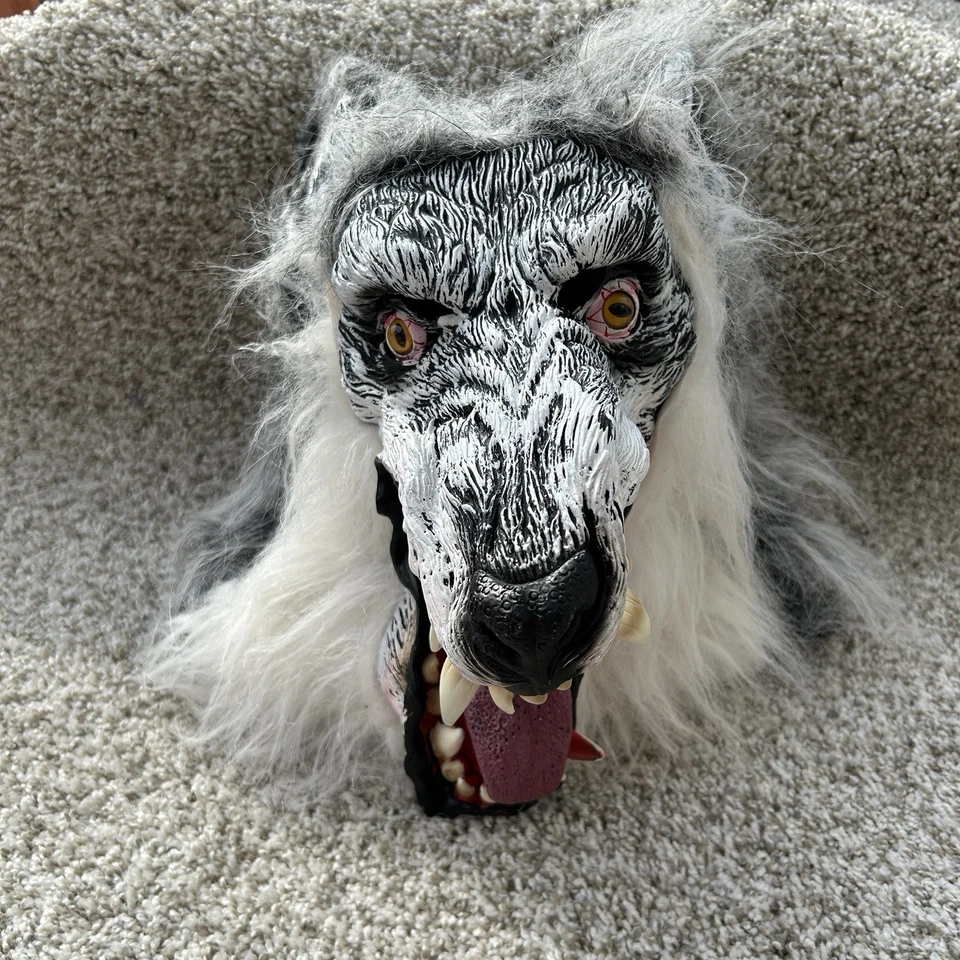 Máscara facial completa boca abierta gris lobo de colección goma de silicona con hombre lobo de piel sintética Foto 1 de 4