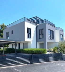 ⭐️⭐️⭐️⭐️ Ferienwohnung in Vodice, Dalmatien,Kroatien; ab 01.04.25 zu vermieten - Bild 1 von 20
