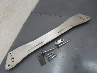 Soporte de viga transversal subchasis trasero Acura Integra 1994-2001 Foto 1 de 4