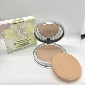 Maquillaje facial doble Clinique Superpowder - 01 mate 0,35 oz / 10 g - Completo nuevo en caja - Imagen 1 de 5