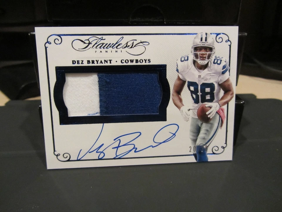 Panini Flawless Blue On Card Autograph Jersey Cowboys Dez Bryant 20/20  2015 - Image 1 of 4