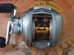 Abu Garcia Revo STX-LHS Left Baitcasting Reel Used F/S - Picture 1 of 7