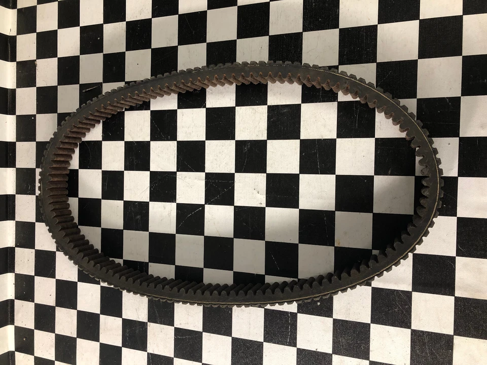 Correa de transmisión Gates G Force Polaris Dragon IQ 600 900 Indy Fusion 43G4533 Foto 1 de 3