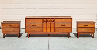 Kent Coffey Perspecta Style Mid-Century Walnut & Dresser, Nightstands & HB, 4pcs - Image 1 of 4