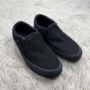 Vans Women's 8 Men's 6.5 All Black Classic Slip on Sneakers - Picture 1 of 5
