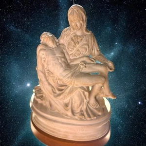 1965 Vintage Reproduction Of Pieta By Michelangelo: Austin Art Sculpture 11" - Picture 1 of 17