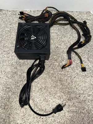 Fuente de alimentación Apevia Prestige Series ATX-PR800W 800W 80 PLUS Gold ATX12V Foto 1 de 4