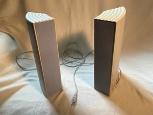 Packard Bell Integrated CRT Computer Speakers Set 160172-01, No Power Adapter. - Picture 1 of 12