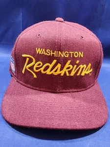 Vintage Washington Redskins Sports Specialties Mütze Red Script Logo Snapback Cap - Bild 1 von 11