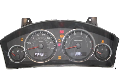 Cuadro de instrumentos velocímetro medidores 08 Grand Cherokee Commander 131.199 millas Foto 1 de 4