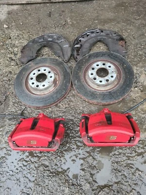 Audi S3 2019 8V pinzas de freno delanteras discos Foto 1 de 2