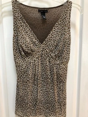 Blusa sin mangas New York & Company Cheetah talla XS Foto 1 de 4