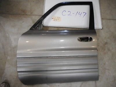 1999 TOYOTA RAV4 LEFT DRIVER FRONT DOOR 'DINGS' SEE PICS Foto 1 de 3