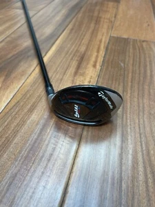 Used RH Taylormade 21 M4 22* 4h 4 Hybrid Rescue Fujikura Atmos 7s Stiff flex - Picture 1 of 8