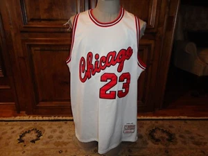Vtg Sewn Hardwood Classics Chicago Bulls #23 Michael Jordan 1984-85 Jersey Sz 52 - Picture 1 of 9