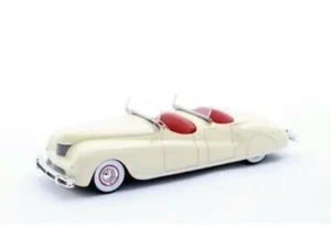 Matrix 1:43 Model Chrysler Newport Pheaton White 1941 - 20303-021 NEW BOXED - Picture 1 of 1