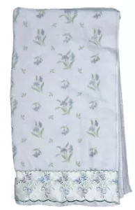 Vintage Floral Satin Trim Bath Towel Cottage Grandma Core Feminine USA Made READ - Picture 1 of 10