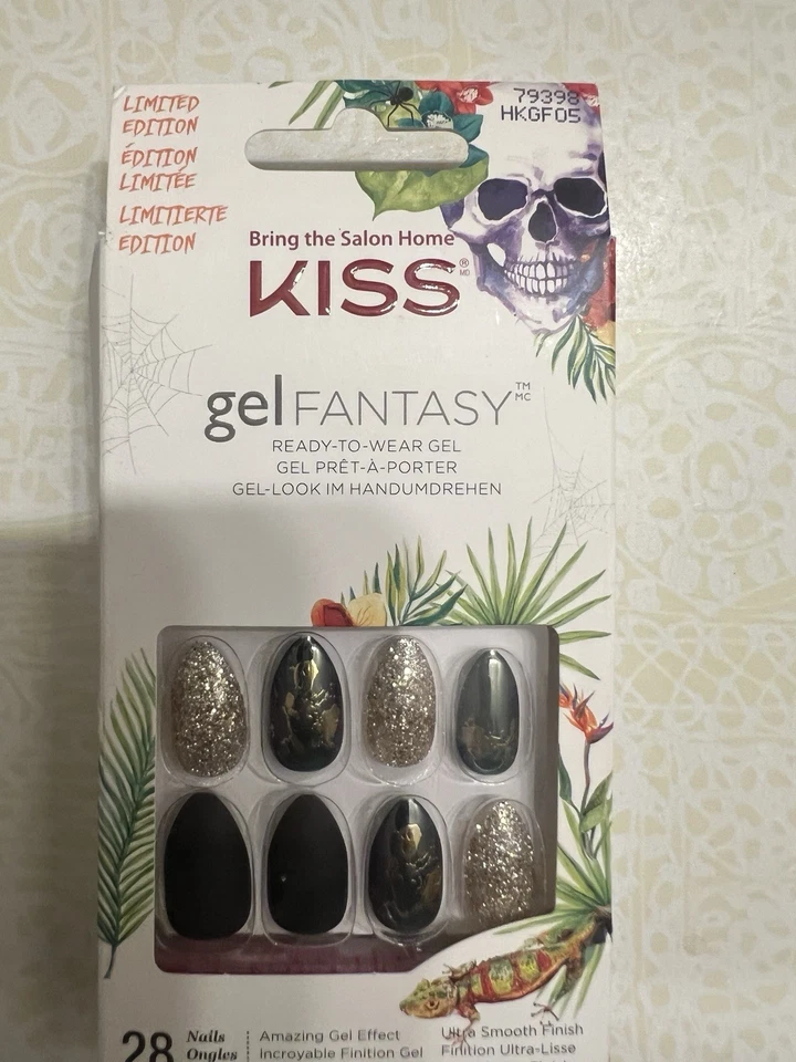 Kiss GEL Fantasy Glitter Gold Grey Black Fangs Point Stiletto Nails