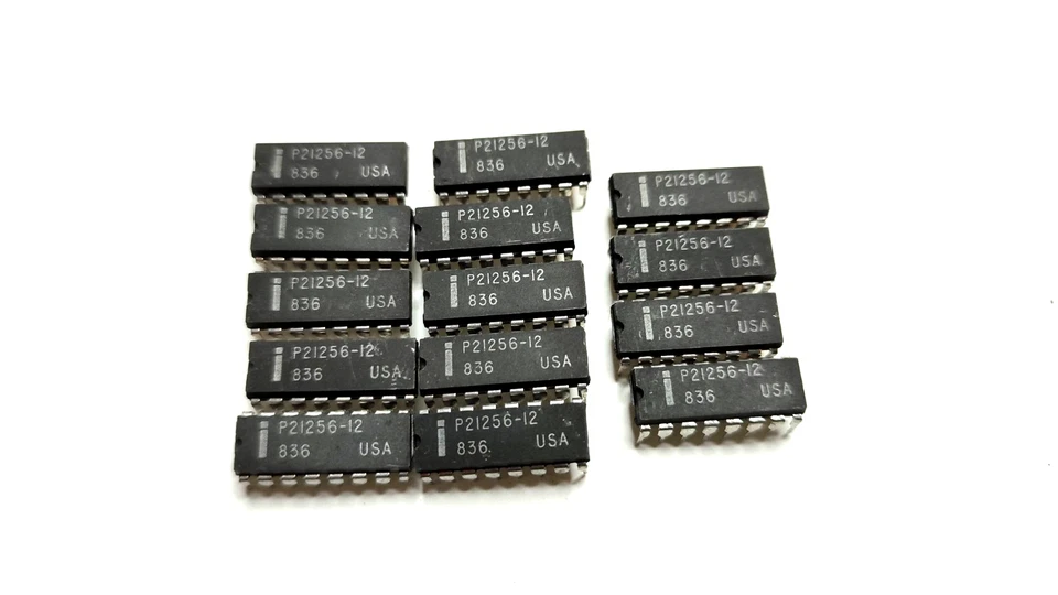 14 pcs x P21256 - Intel Dynamic RAM, 256KB x 1b, DIP 16 - Image 1 of 1