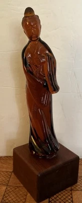 Antique Red Amber Asian Lady - Image 1 of 4