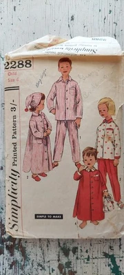 Simplicity Sewing Pattern For Children Size 6 - Image 1 of 2