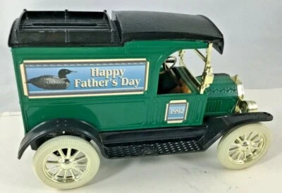 Fathers Day Collectible Gift Bank Ford Motor Co Vintage 1992 Green Die Cast New  Foto 1 de 4
