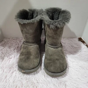 UGG Australia Bailey Bow II Gray Sheepskin Winter Boots Kids Youth S 1 See Pics - Picture 1 of 9