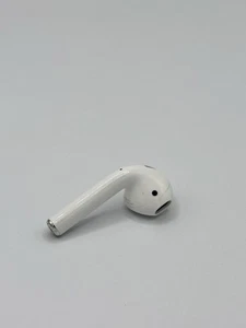Genuine Apple AirPods A2032 Right Earbud Only - Original OEM 2nd Generation - Photo 1 sur 5
