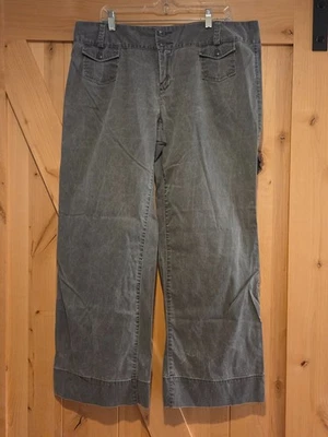 Fashion Bug Women's Size 18W Wide leg Gray Pants Sailor Flap Pocket 38x31" - Image 1 of 4