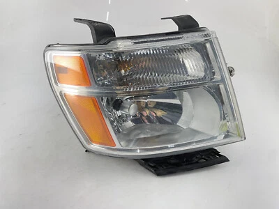 OEM | 2012 -- 2019 Nissan NV1500 Halogen Headlight (Right/Passenger) Foto 1 de 4