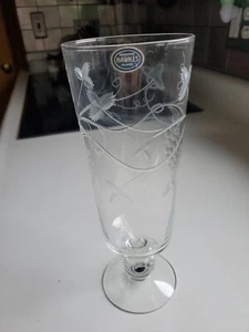 Hawkes Glass Etched Crystal Vase with Grapes And Vines Motif Signed HAWKES  - Picture 1 of 7
