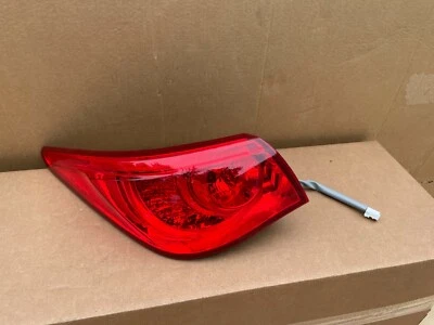 Infiniti Q50 2014 2015 luz trasera izquierda lado conductor LED OEM Foto 1 de 4
