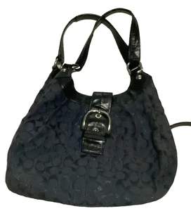 Coach Soho Navy Shoulder Bag Buckle Front with matching accordian wallet - Picture 1 of 18