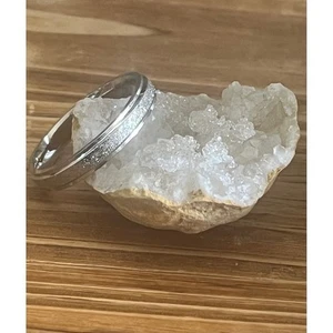 Nuevo Anillo Banda Unisex Brillante Texturizado Tungsteno Plateado -4mm Ancho -Talla 7 - Imagen 1 de 9