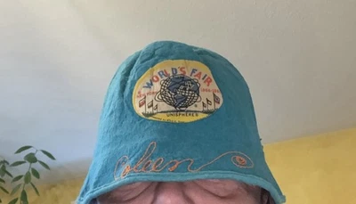 Vintage 1964-1965 New York World's Fair Graphic Bucket Hat Emb Coleen NoFeather - Image 1 of 4