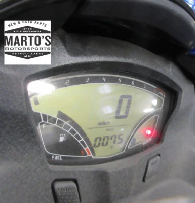 BONITA MOTO ACUÁTICA ULTRA LX KAWASAKI 2012-2013 FABRICANTE DE EQUIPOS ORIGINALES 75 horas medidor de pantalla digital Foto 1 de 4