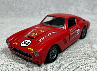 FERRARI 250 GT * HOT WHEELS * CENTRO SPORTIVO ITALIANO NUMERO 34 SCALA 1/25 SWB - Immagine 1 di 4