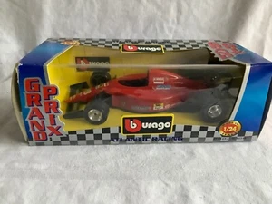✅Die-Cast Bburago 6108 1:24 Formel 1 Ferrari Gerhard Berger #28 (FA01-16K2/1/3) - Bild 1 von 6