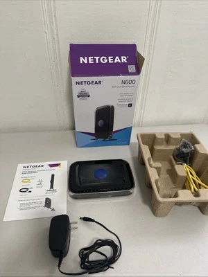 NETGEAR N600 WiFi Dual Band Router WNDR3400 v3 300Mbps - Image 1 of 4
