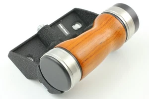 [NEUWERTIG] ASAHI PENTAX 67 Holz Blitzschuh Handgriff für 6x7 67 67II aus JAPAN - Bild 1 von 8