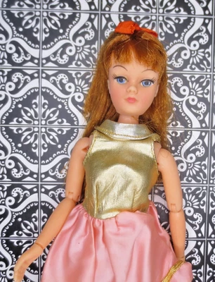 Vintage Uneeda Dollikin 11 1/2 " Doll Original Hairstyle & Bow Red Hair - Image 1 of 4