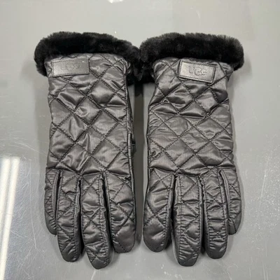 UGG Women’s Quilted Performance Gloves Black Size L/XL - Image 1 of 4