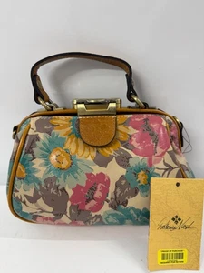 Neu mit Etikett Patricia Nash Ledertasche FIRST BLOOM FLORAL Antica SELTENE HANDTASCHE - Bild 1 von 9